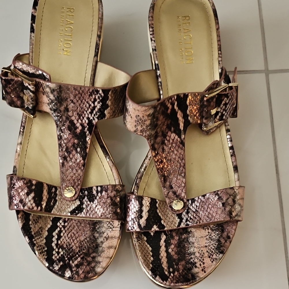 Kenneth Cole Reaction Women's Metallic Snake Print Sandals